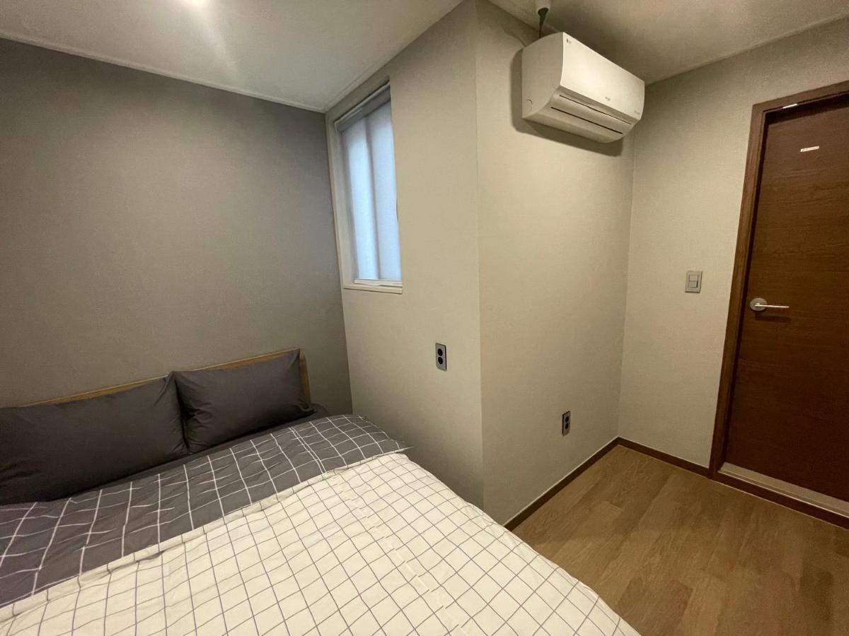 Hao Guesthouse In Hongdae Сеул Экстерьер фото