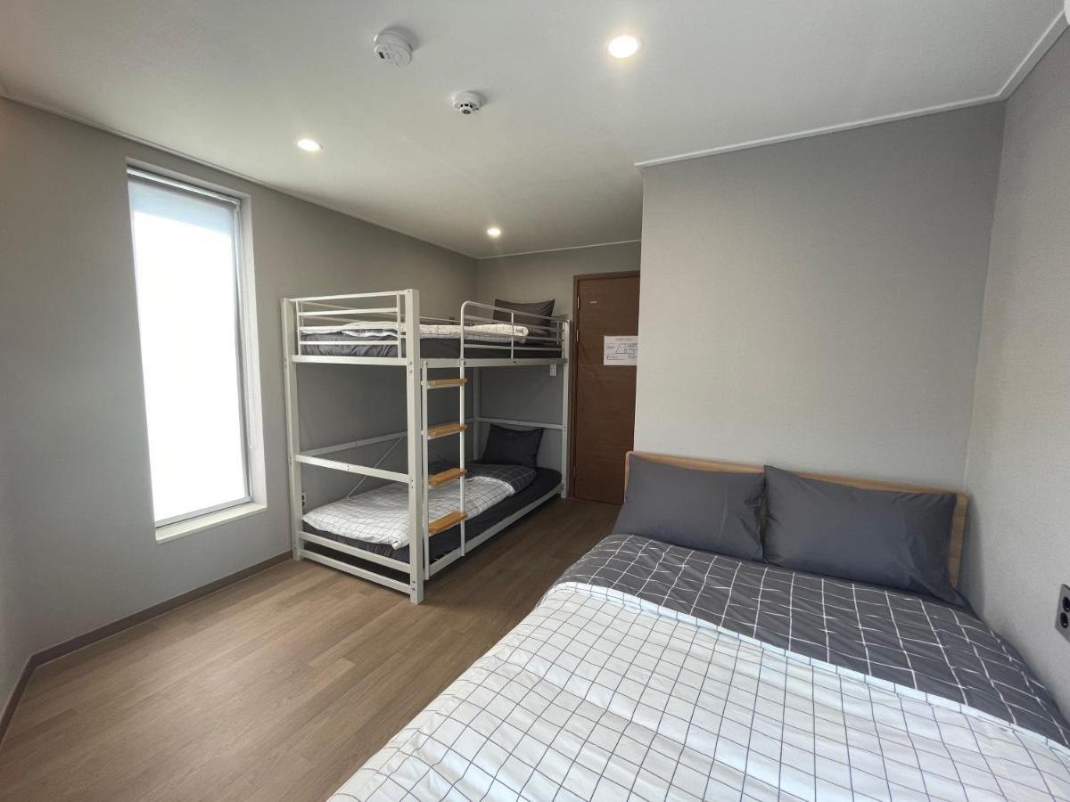 Hao Guesthouse In Hongdae Сеул Экстерьер фото